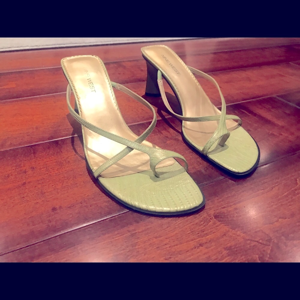 🤍 Gorgeous Elegant NINE WEST Heel🤍 Size 9 1/2 ❗️Regular Price $129❗️
